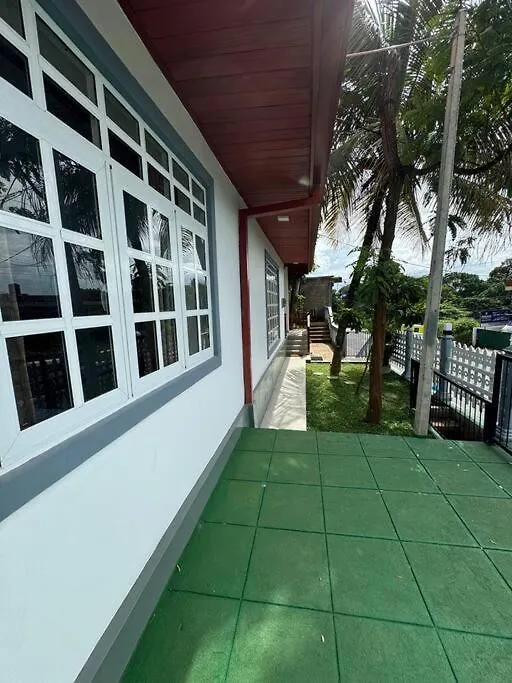 Family-Friendly Private Villa With Mountain Views Near Kandy  Katugastota