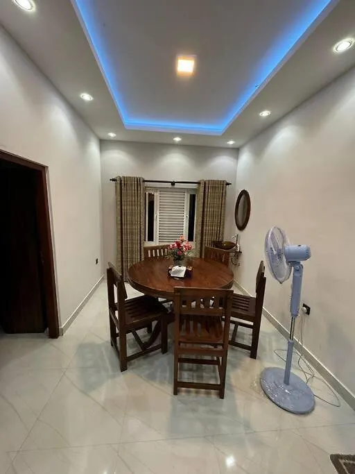 Family-Friendly Private Villa With Mountain Views Near Kandy