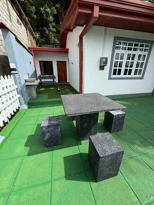 Family-Friendly Private Villa With Mountain Views Near Kandy